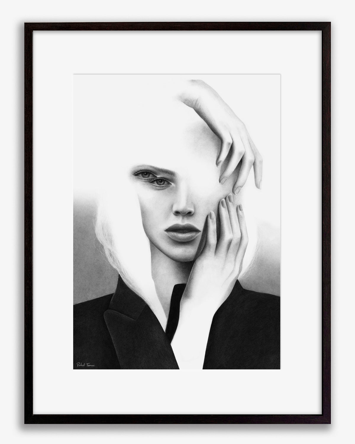 Surrealistic pencil drawing of the female body by Rakel Tomas 